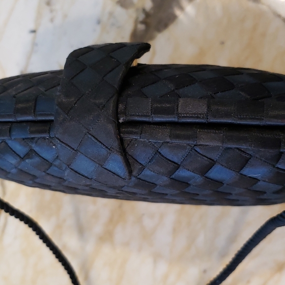 Vintage woven satin evening purse - Picture 2 of 5